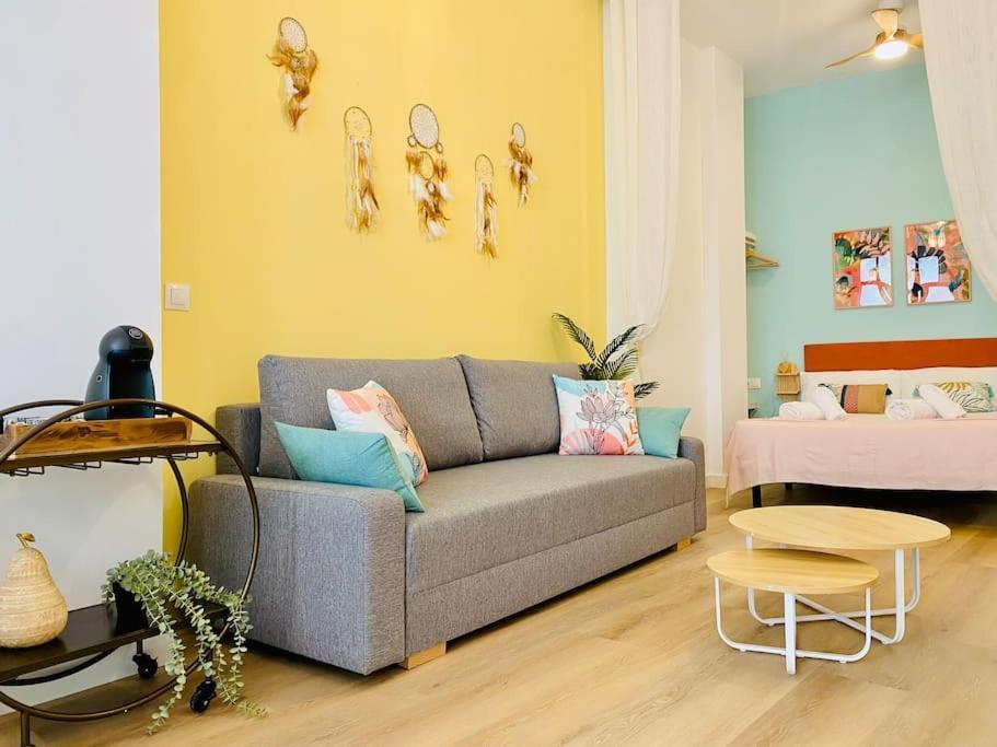 Beautiful And Charming Loft In Russafa Soho Apartment บาเลนเซีย ภายนอก รูปภาพ